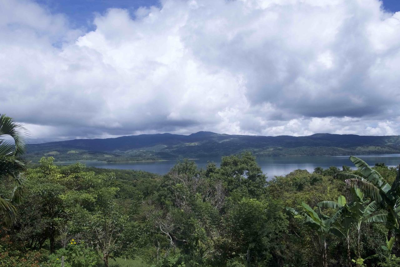 Lake Arenal Hotel And Brewery Tronadora Kültér fotó